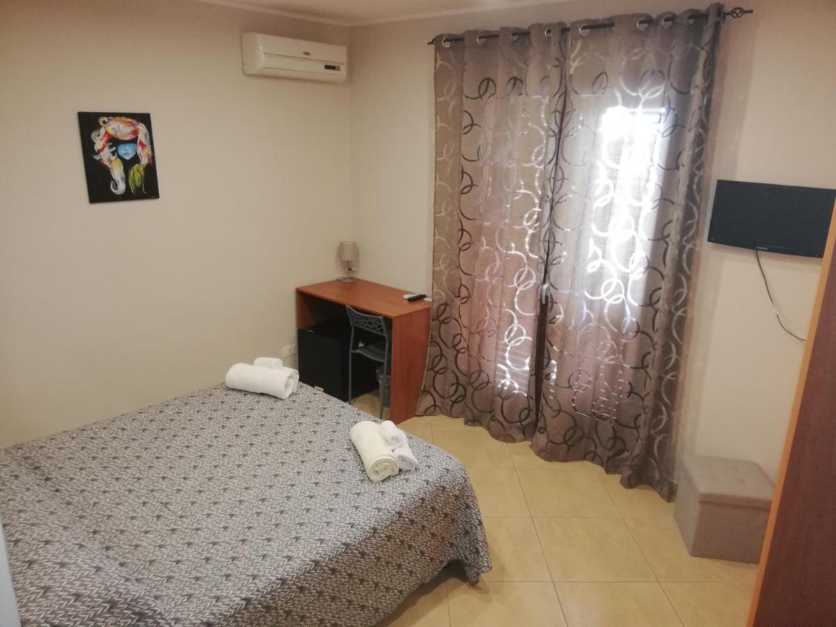 Bed and Breakfast Anthea Dell' Etna Santa Venerina Exterior foto