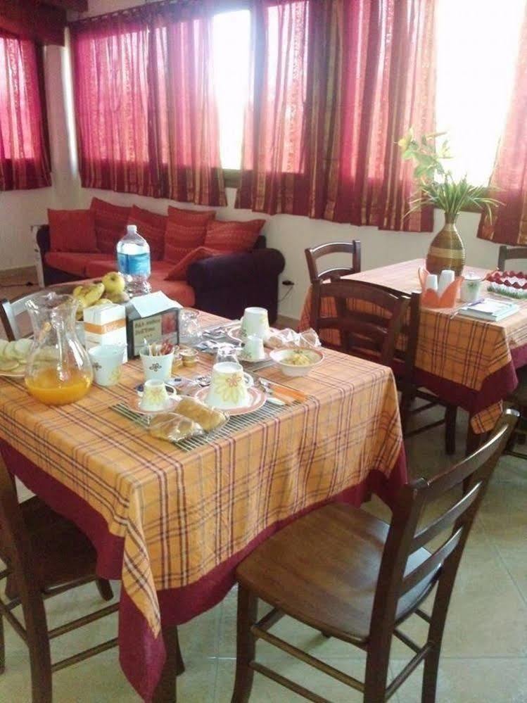 Bed and Breakfast Anthea Dell' Etna Santa Venerina Exterior foto